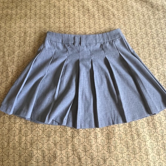Pleated Grey Skirt - Picture 2 of 2